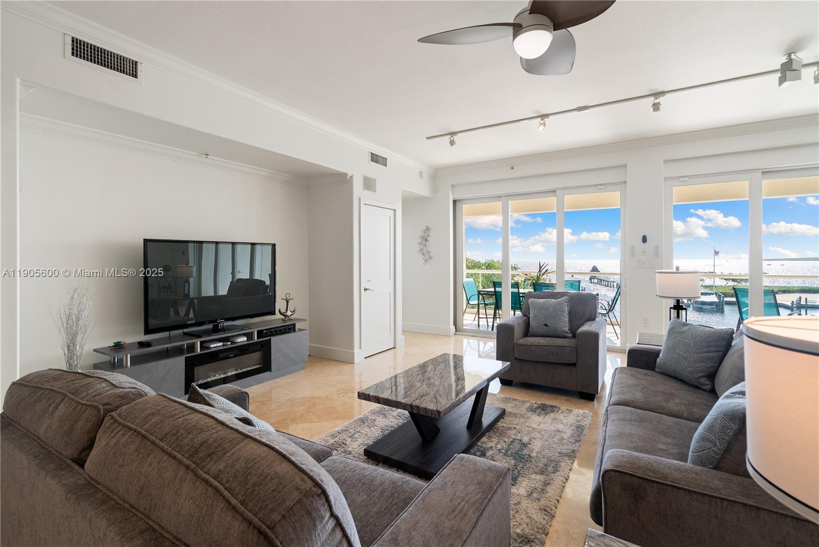 THE DOLPHIN AT MARINERS C - Residential