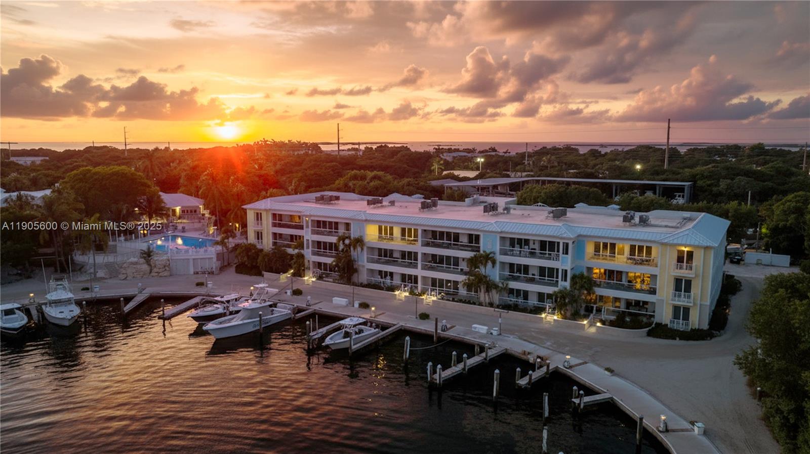 THE DOLPHIN AT MARINERS C - Residential