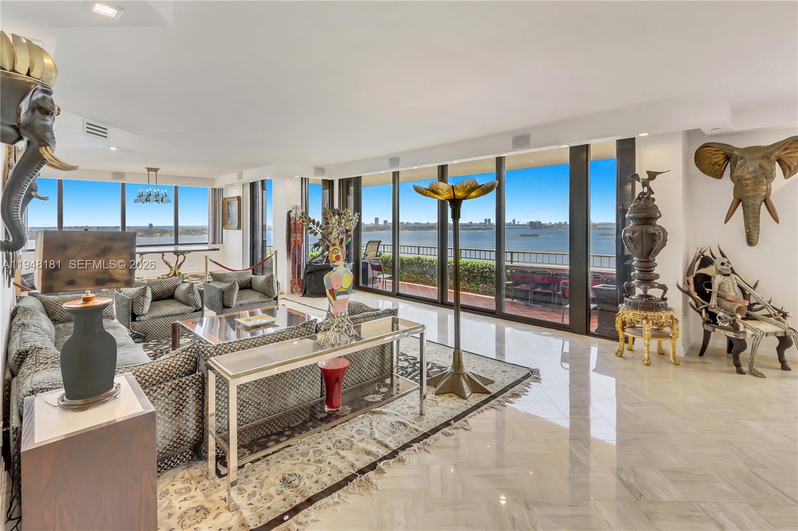 JOCKEY CLUB III CONDO - Residential