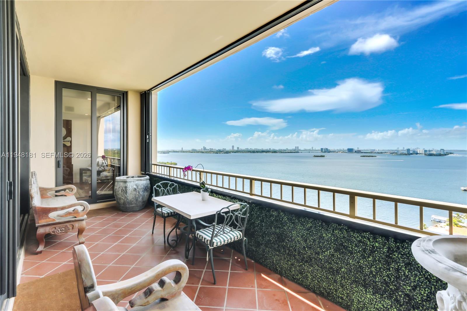 JOCKEY CLUB III CONDO - Residential