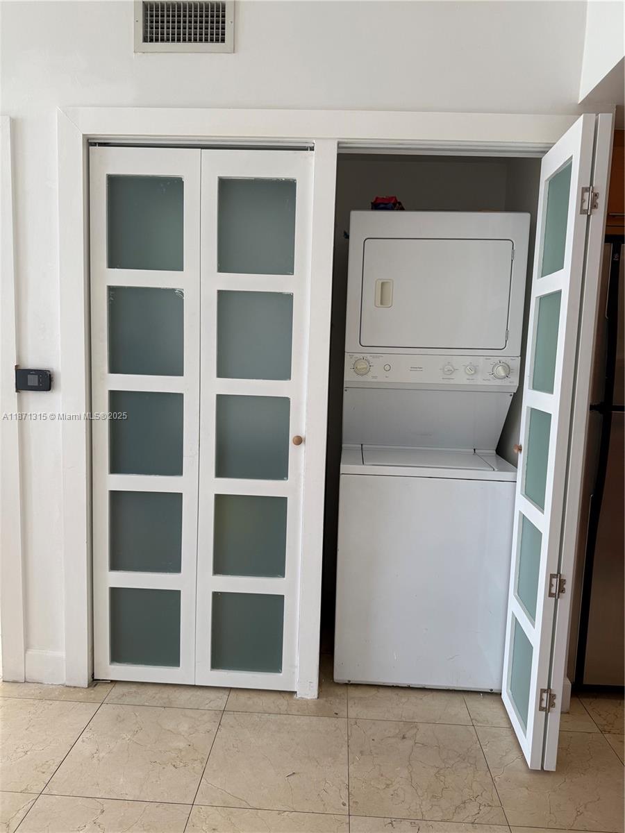 AKOYA CONDO - Residential