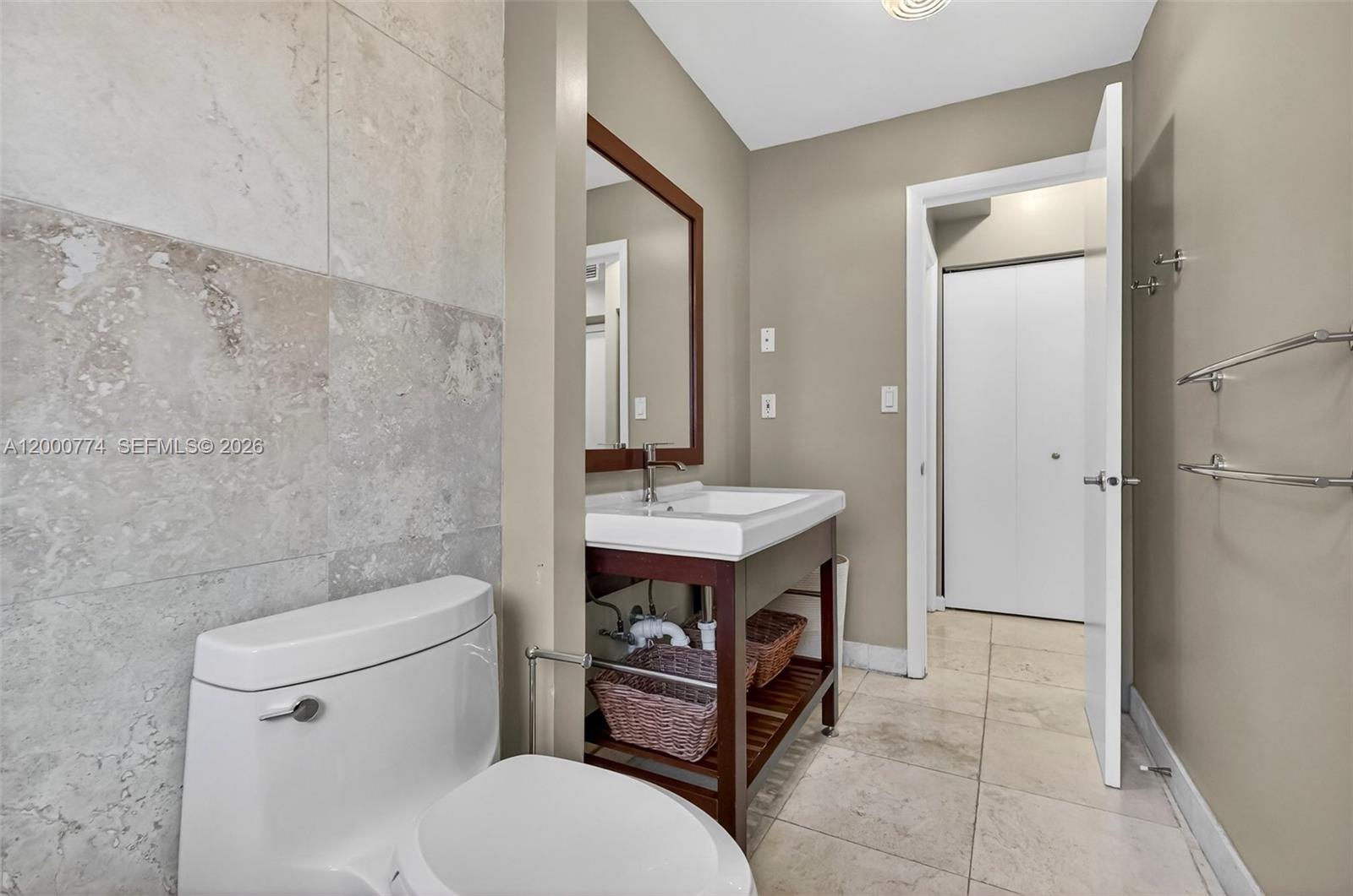 DREXEL 15 CONDO - Residential