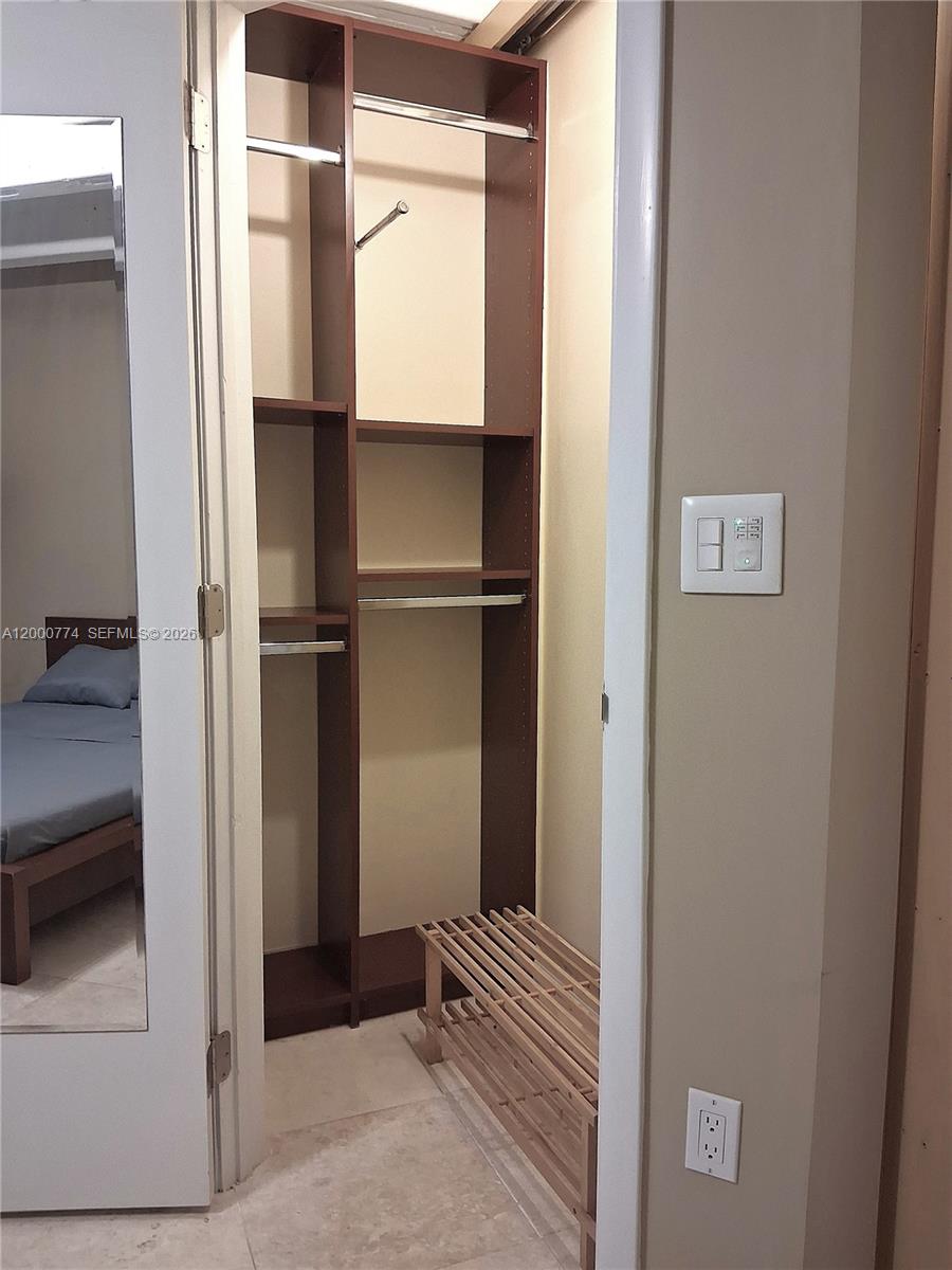 DREXEL 15 CONDO - Residential