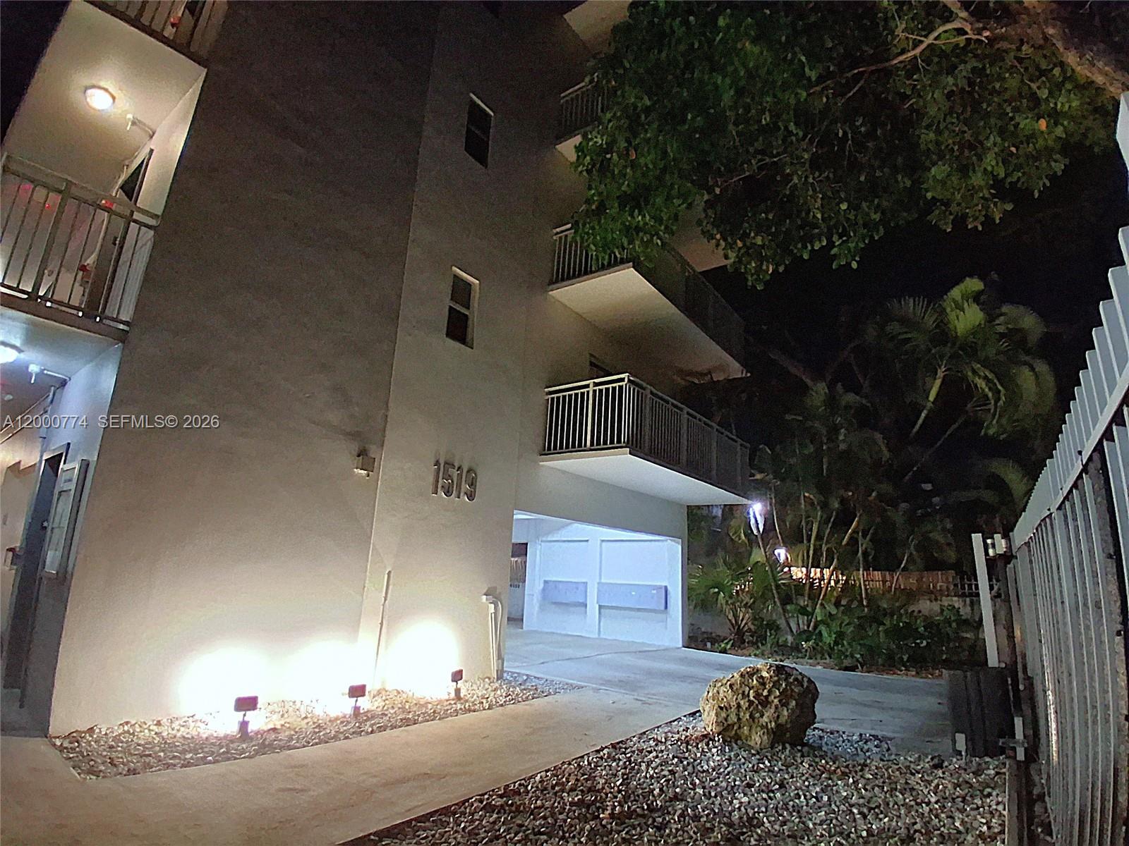 DREXEL 15 CONDO - Residential