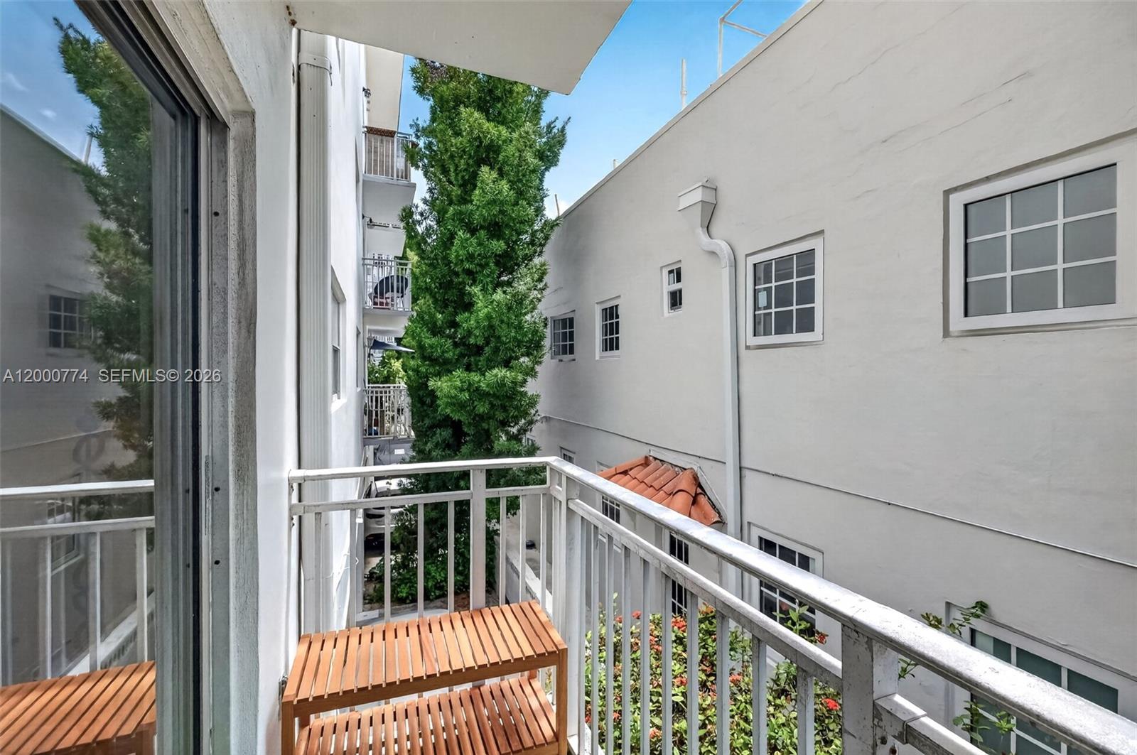 DREXEL 15 CONDO - Residential