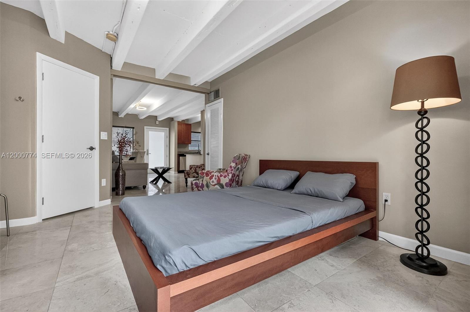 DREXEL 15 CONDO - Residential