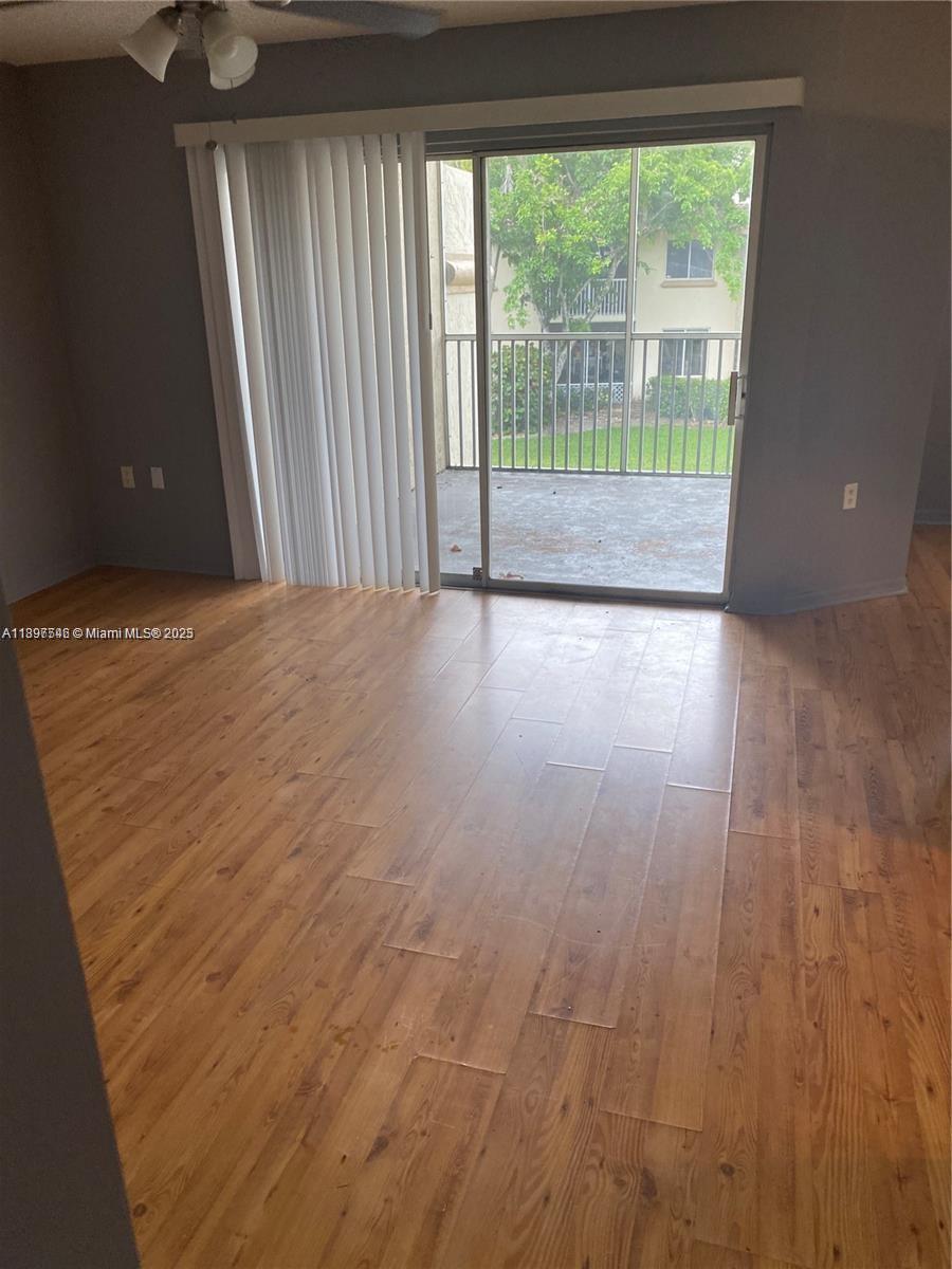 STERLING VILLAGES OF PALM - Residential Lease