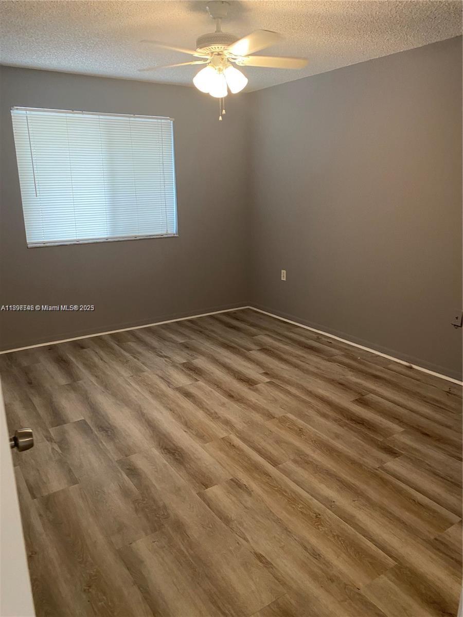 STERLING VILLAGES OF PALM - Residential Lease