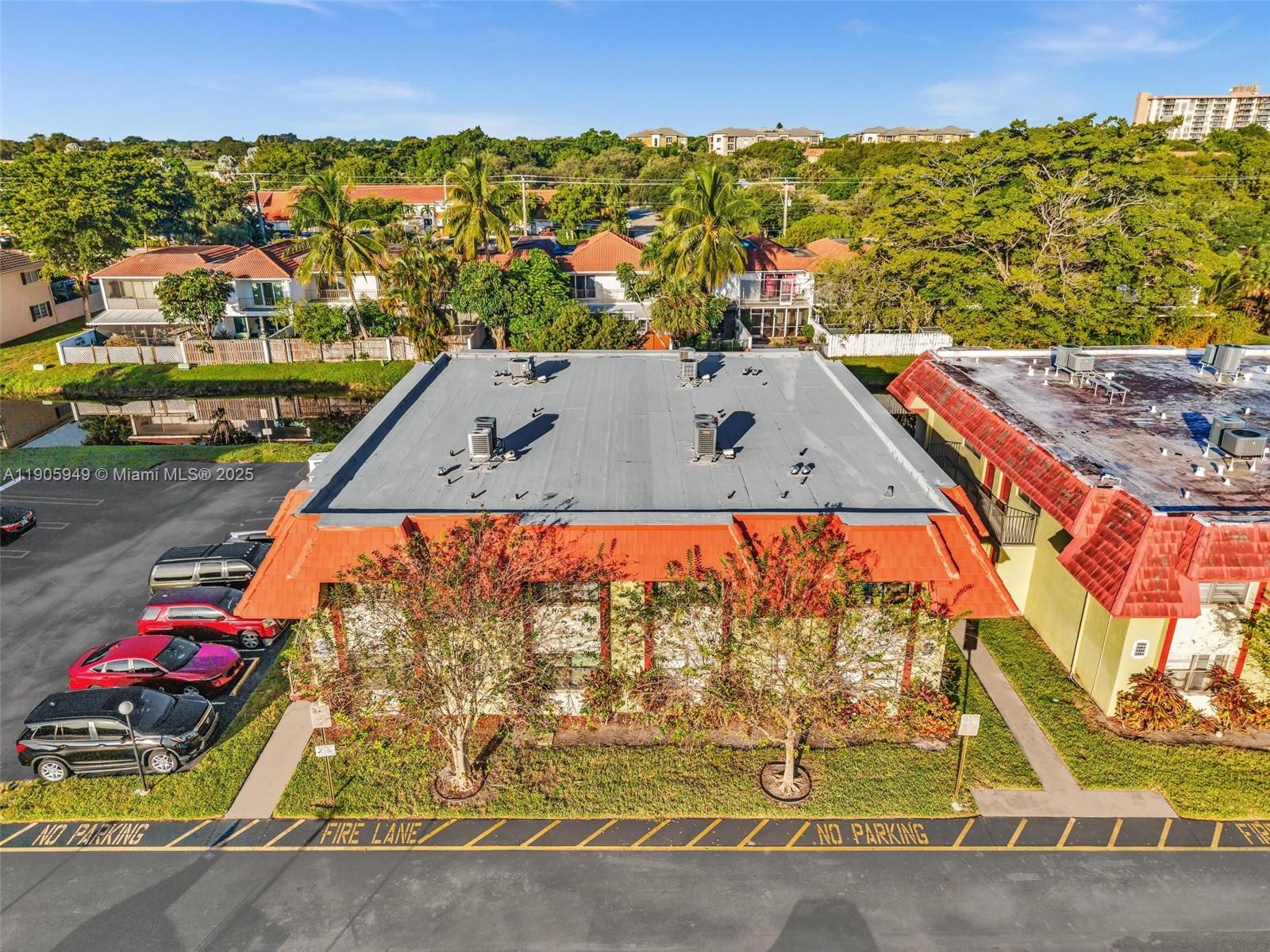 SPRINGS PARK CONDO - Residential