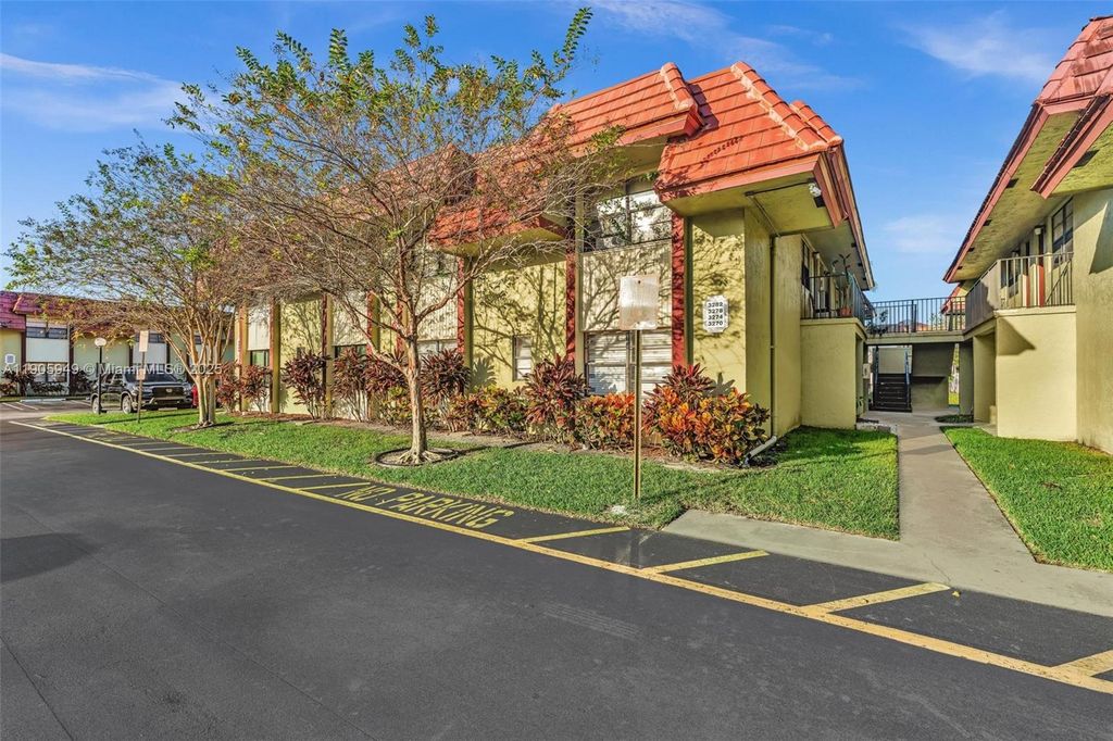 Photo of 3270 NW 104th Ave #3270, Coral Springs, FL 33065 (MLS # A11905949)