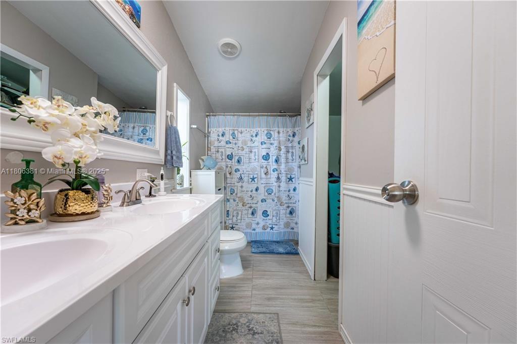 Tanglewood Oaks - Residential