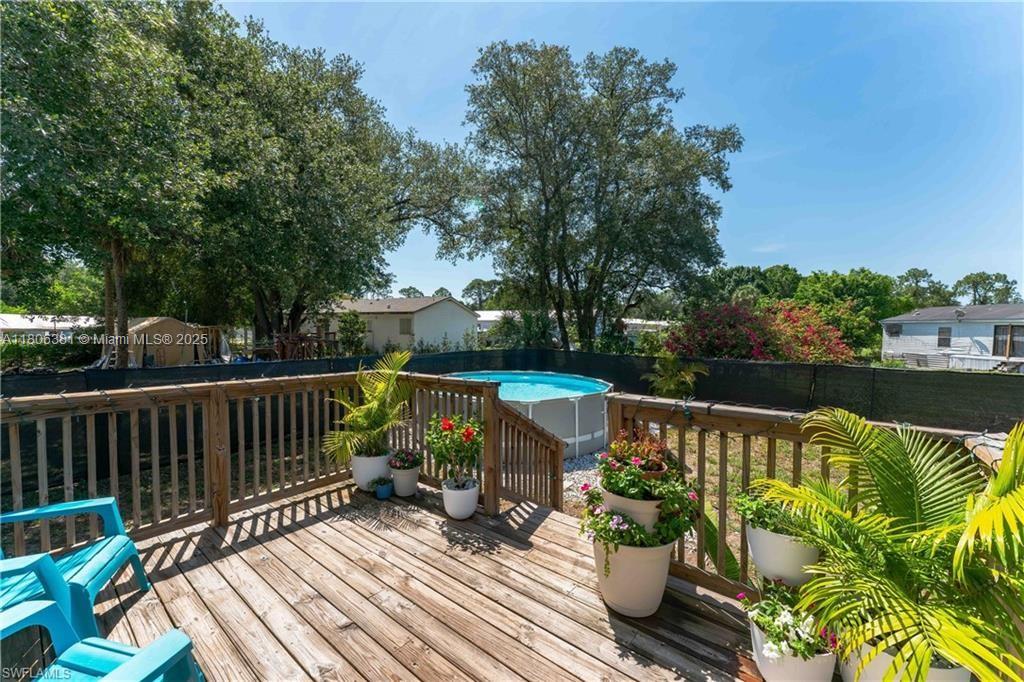 Tanglewood Oaks - Residential
