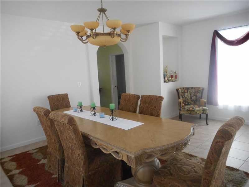 MANDARIN LAKES - Residential