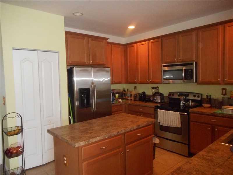 MANDARIN LAKES - Residential