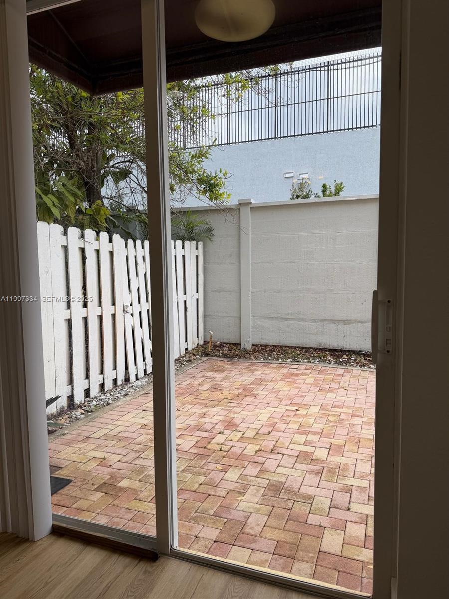 SORRENTO TOWNHOMES - Residential Lease