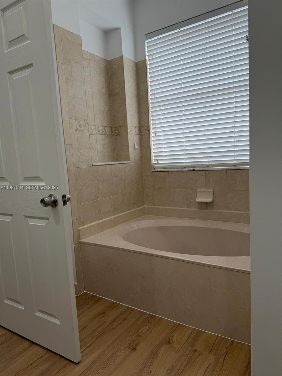 SORRENTO TOWNHOMES - Residential Lease