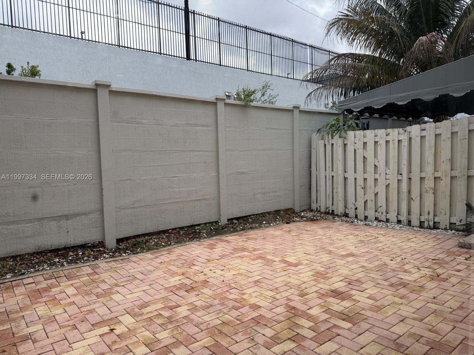 SORRENTO TOWNHOMES - Residential Lease