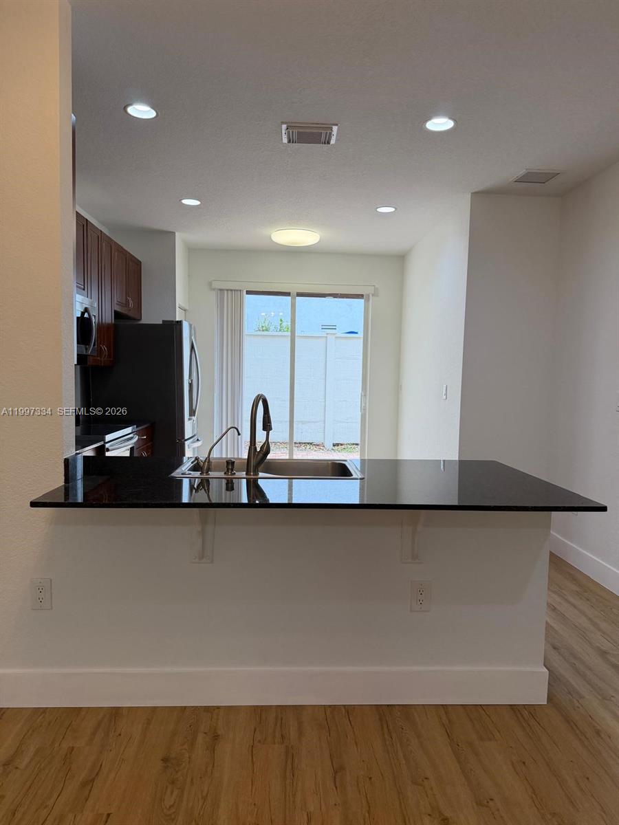 SORRENTO TOWNHOMES - Residential Lease