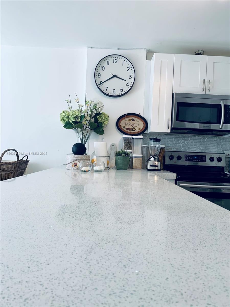 ADMIRALS PORT CONDO WEST - Residential