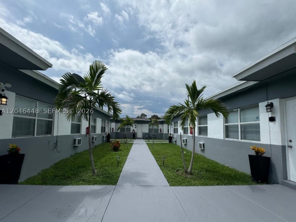 Photo of 2300 Douglas St #1, Hollywood, FL 33020 (MLS # A12046448)