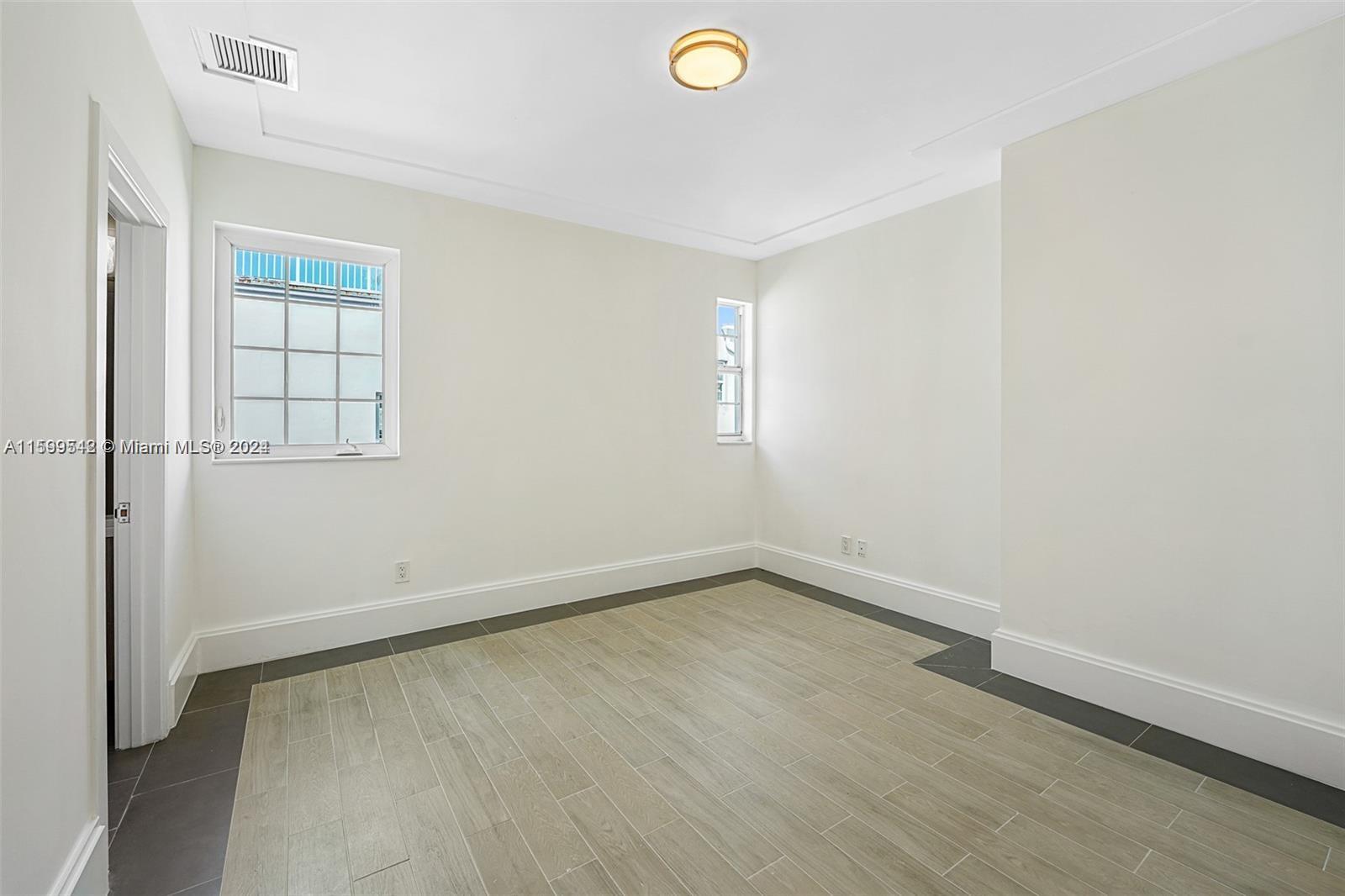 LINCOLN SUB - Residential Lease