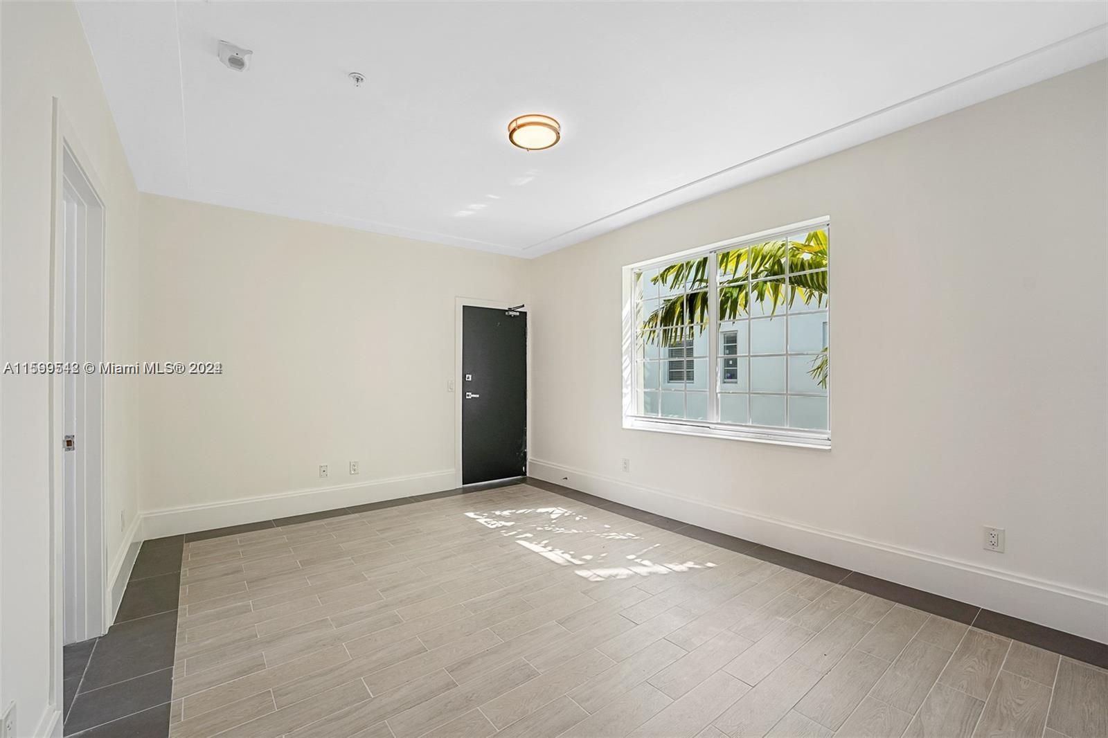 LINCOLN SUB - Residential Lease