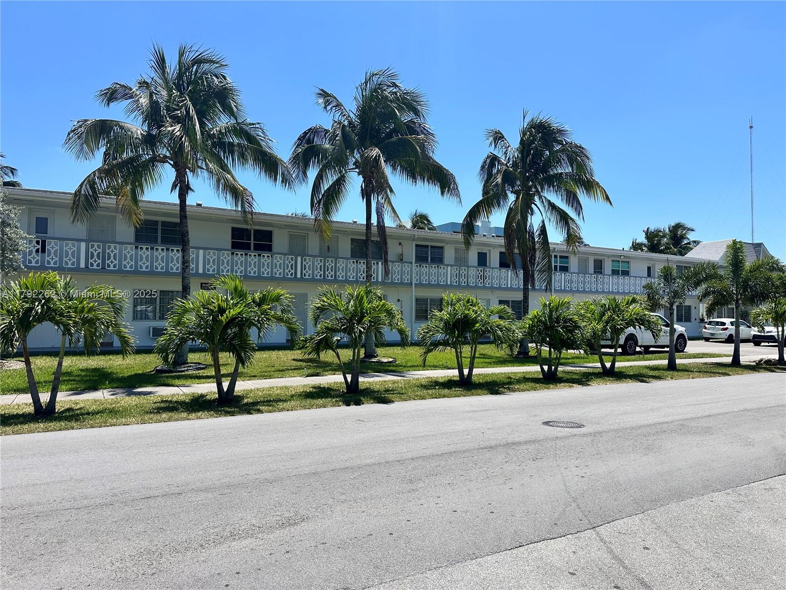 RO-MONT GARDENS ANDOVER H - Residential