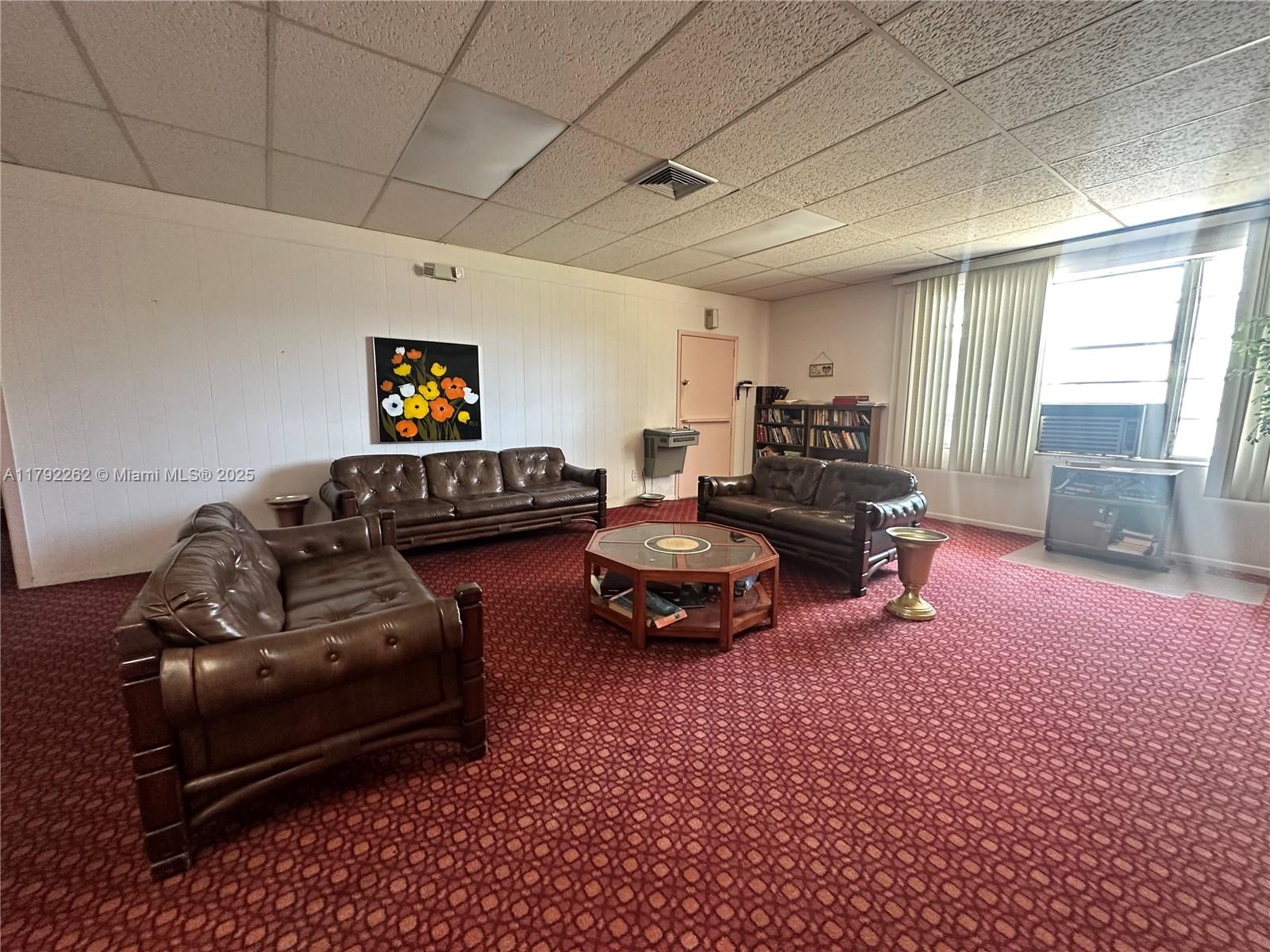 RO-MONT GARDENS ANDOVER H - Residential