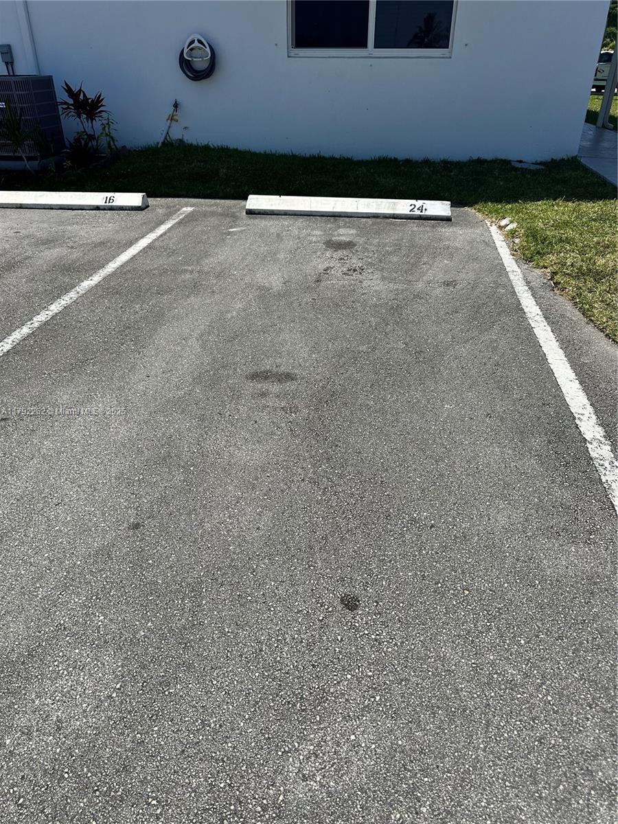 RO-MONT GARDENS ANDOVER H - Residential