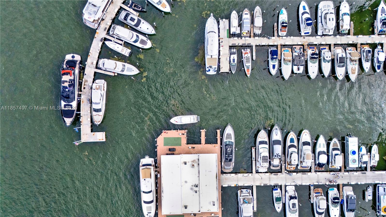 VENETIA CONDO - Residential