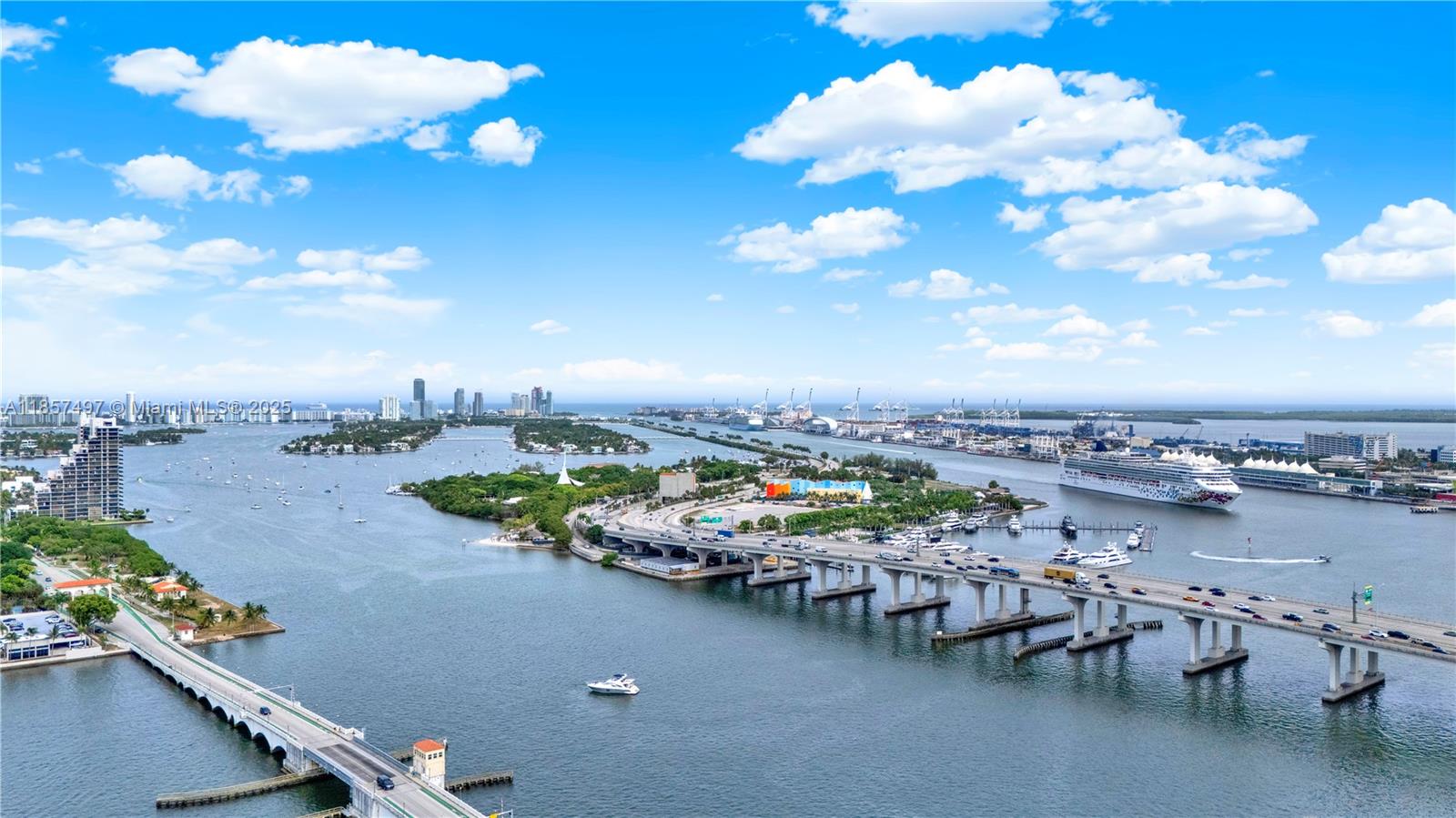 VENETIA CONDO - Residential