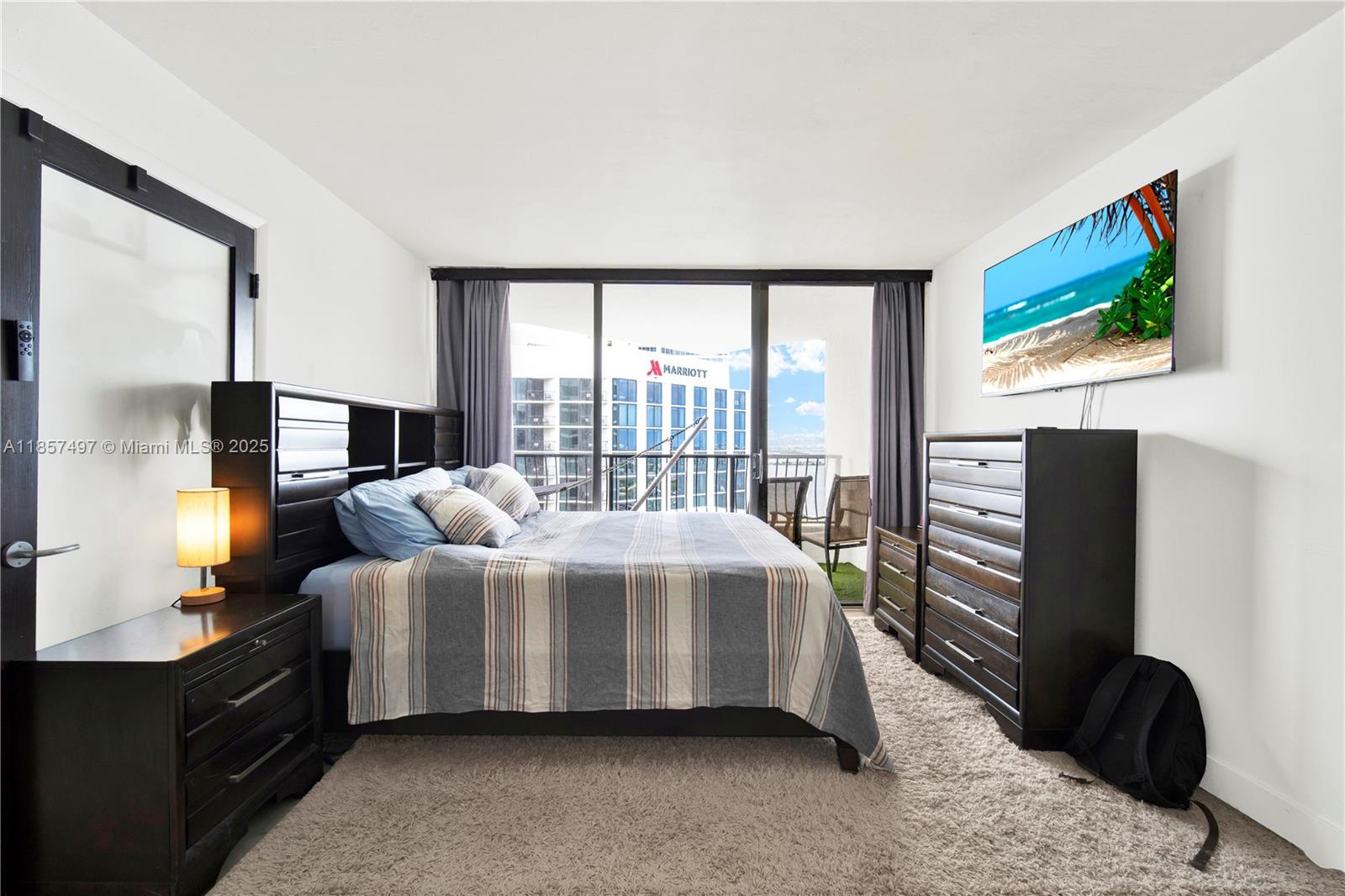 VENETIA CONDO - Residential