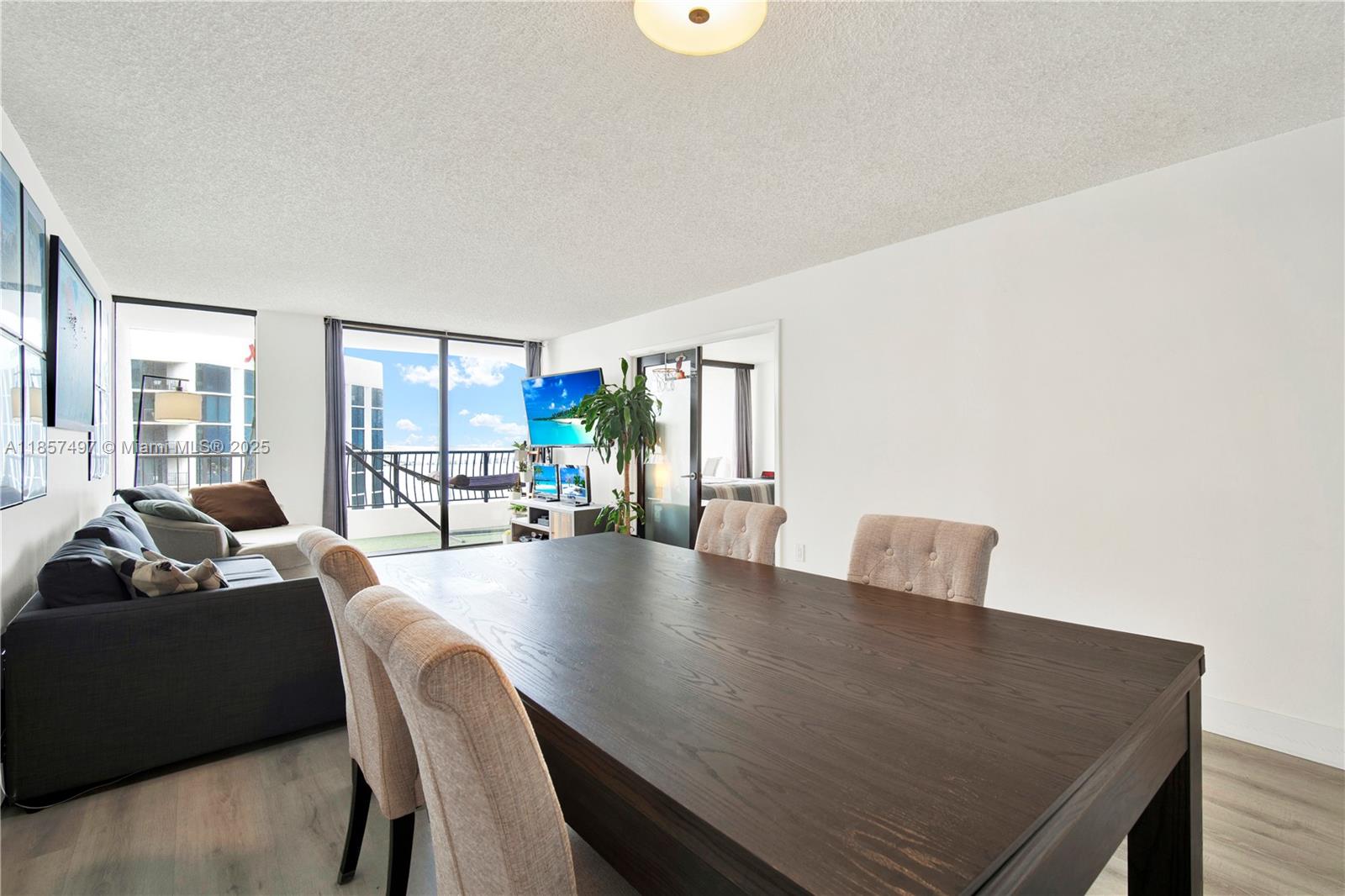 VENETIA CONDO - Residential