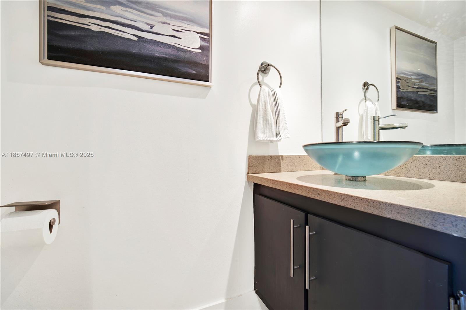 VENETIA CONDO - Residential