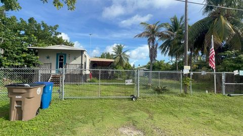 561 Gordon Cir Key Largo FL 33037