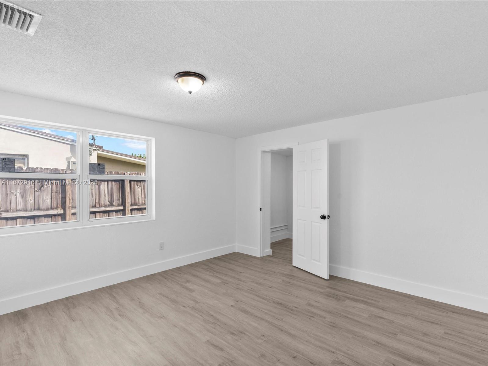 TROPICAL ESTATES 1ST ADDN - Residential