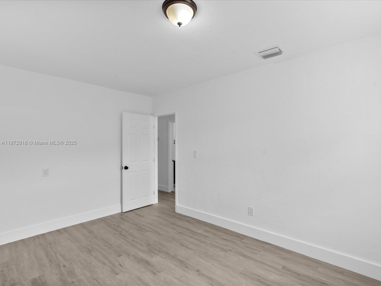 TROPICAL ESTATES 1ST ADDN - Residential