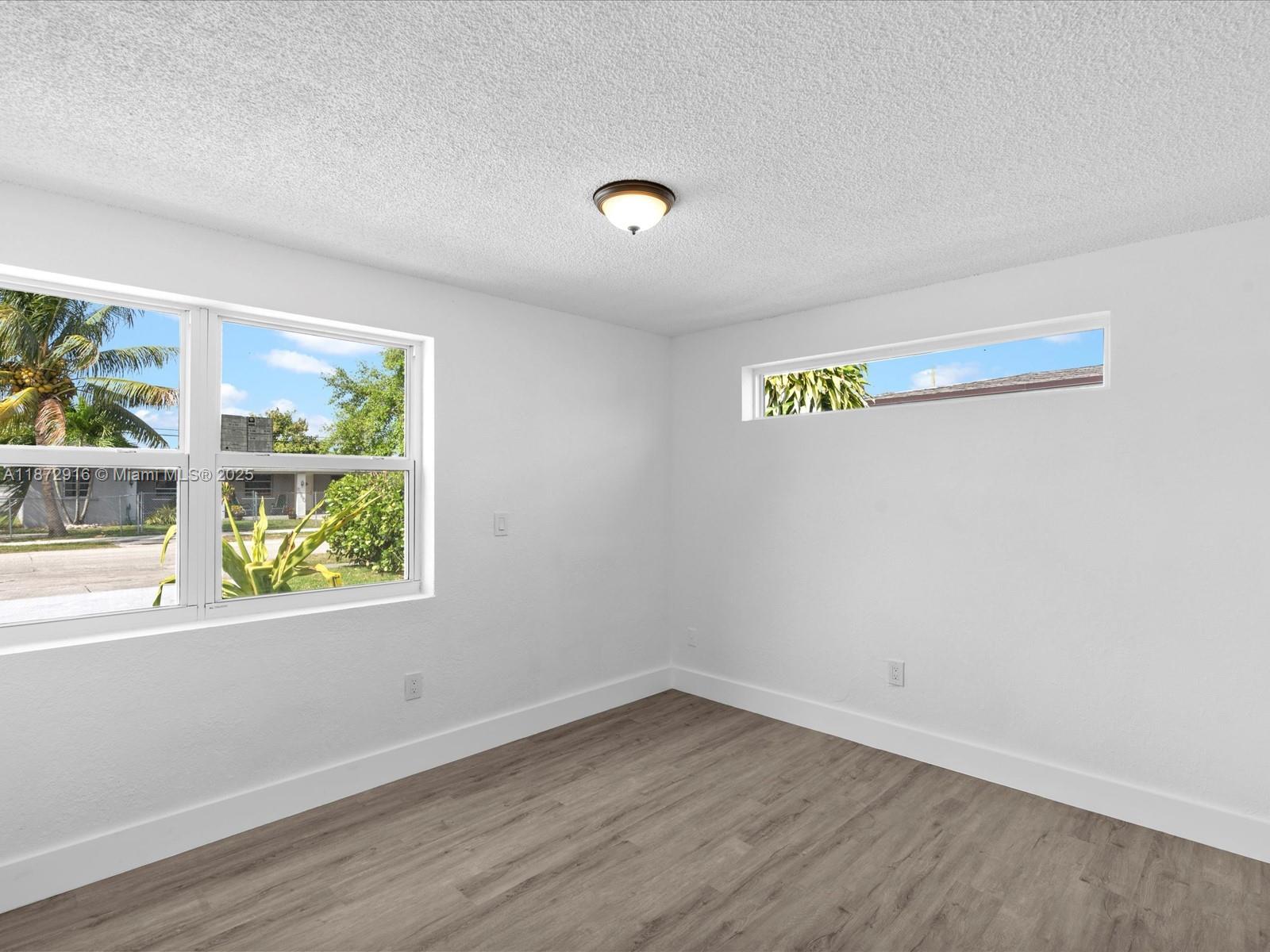 TROPICAL ESTATES 1ST ADDN - Residential