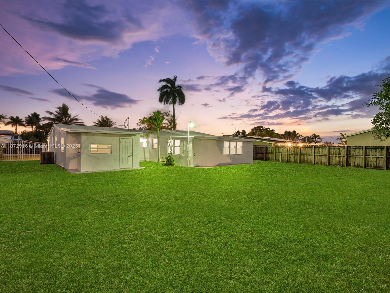 TROPICAL ESTATES 1ST ADDN - Residential