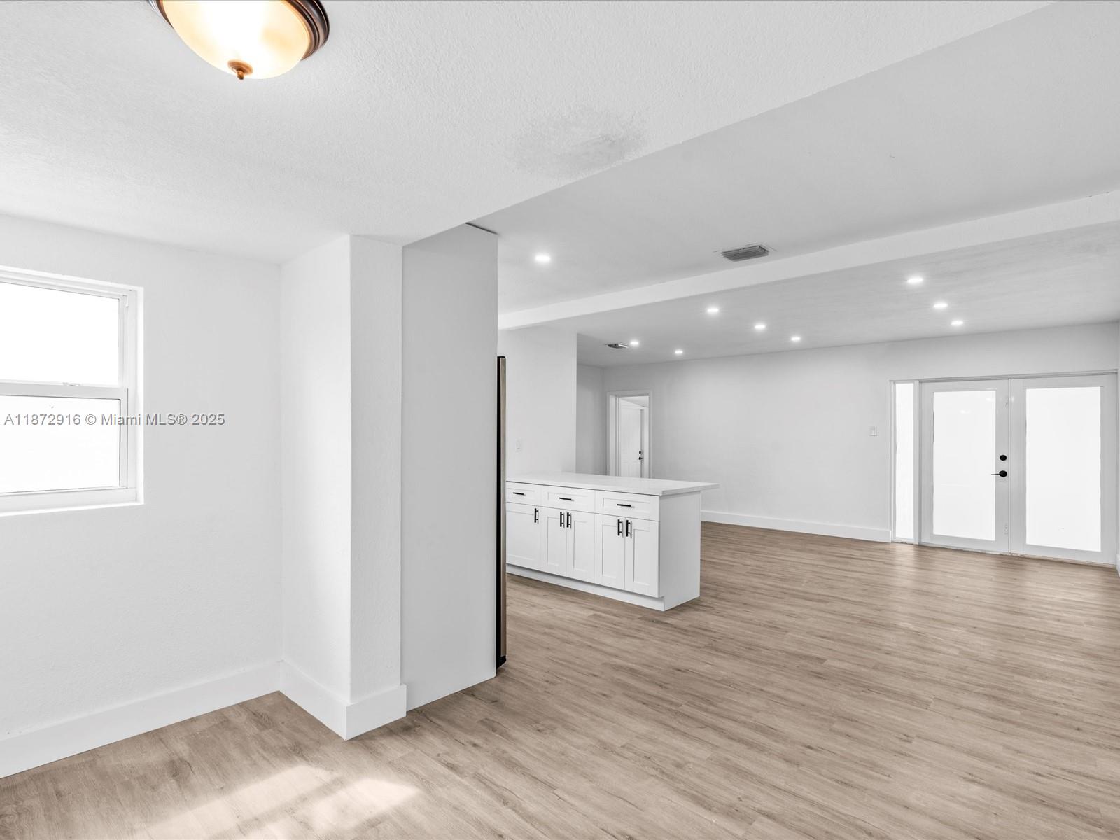 TROPICAL ESTATES 1ST ADDN - Residential