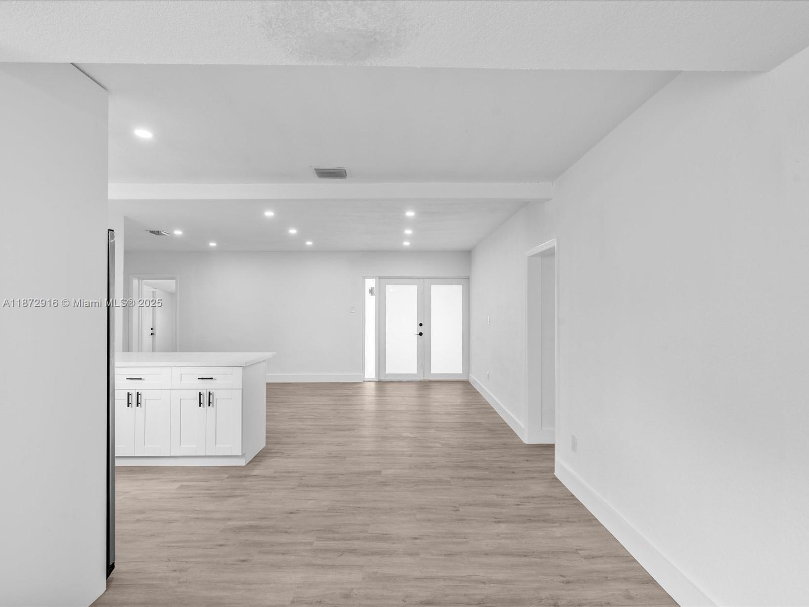 TROPICAL ESTATES 1ST ADDN - Residential