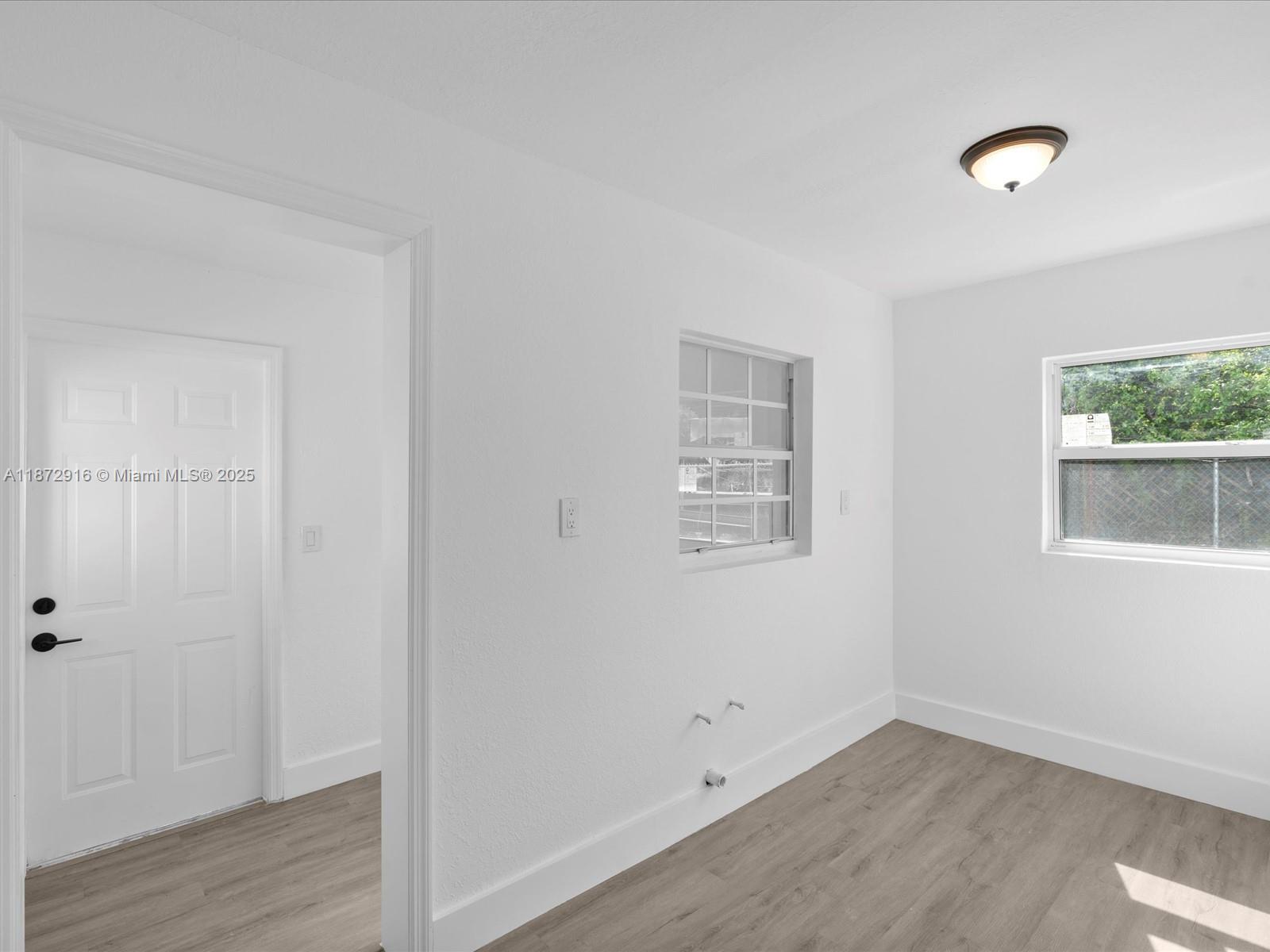 TROPICAL ESTATES 1ST ADDN - Residential