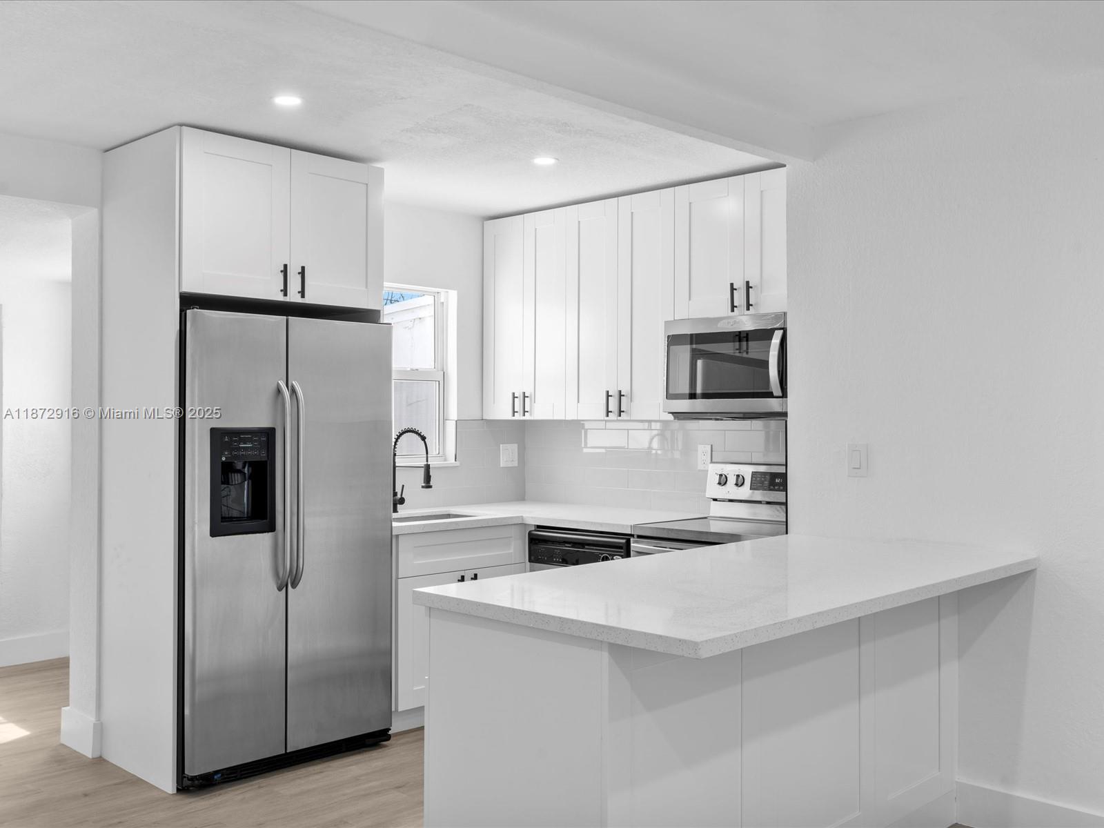 TROPICAL ESTATES 1ST ADDN - Residential