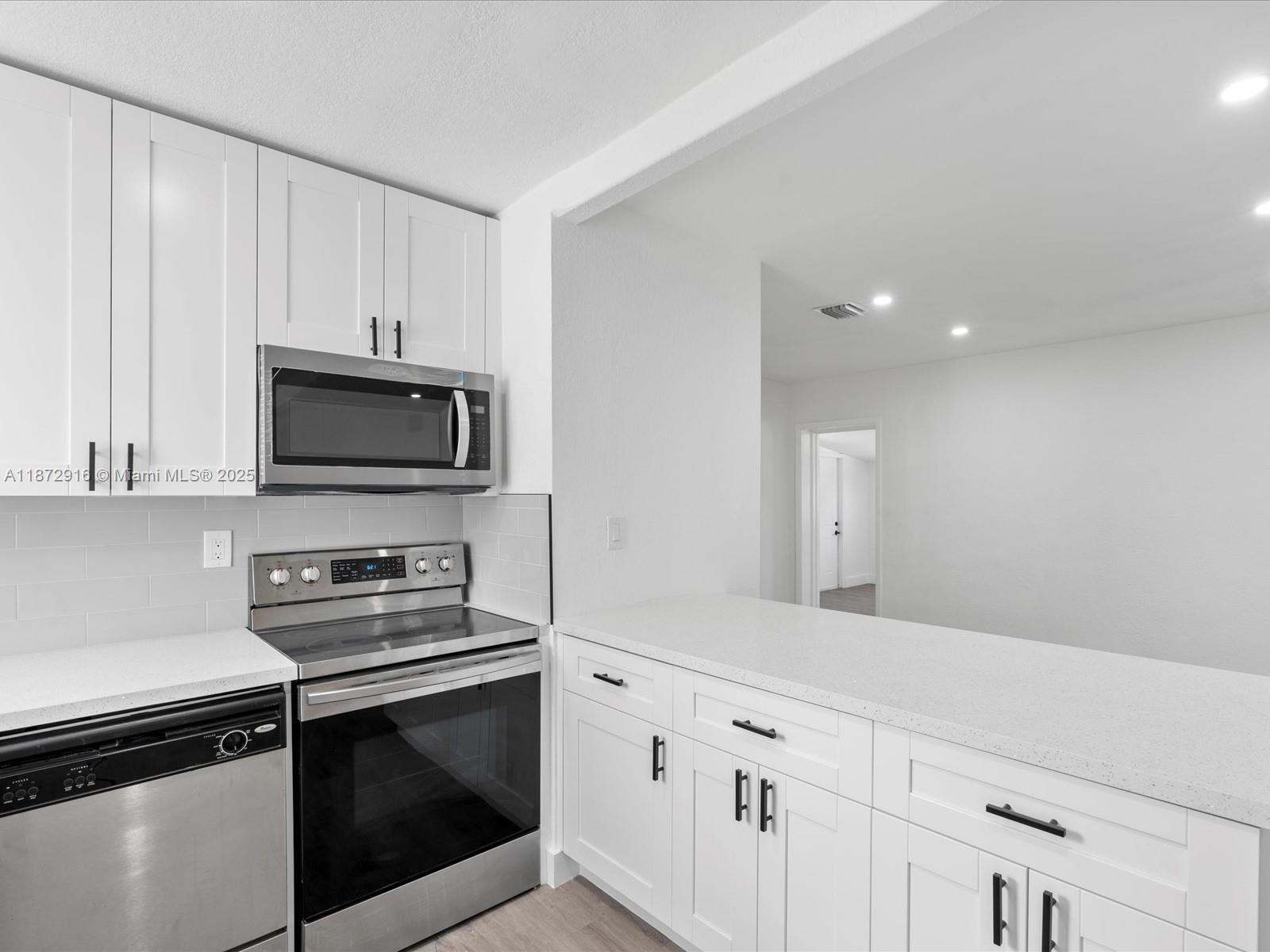 TROPICAL ESTATES 1ST ADDN - Residential