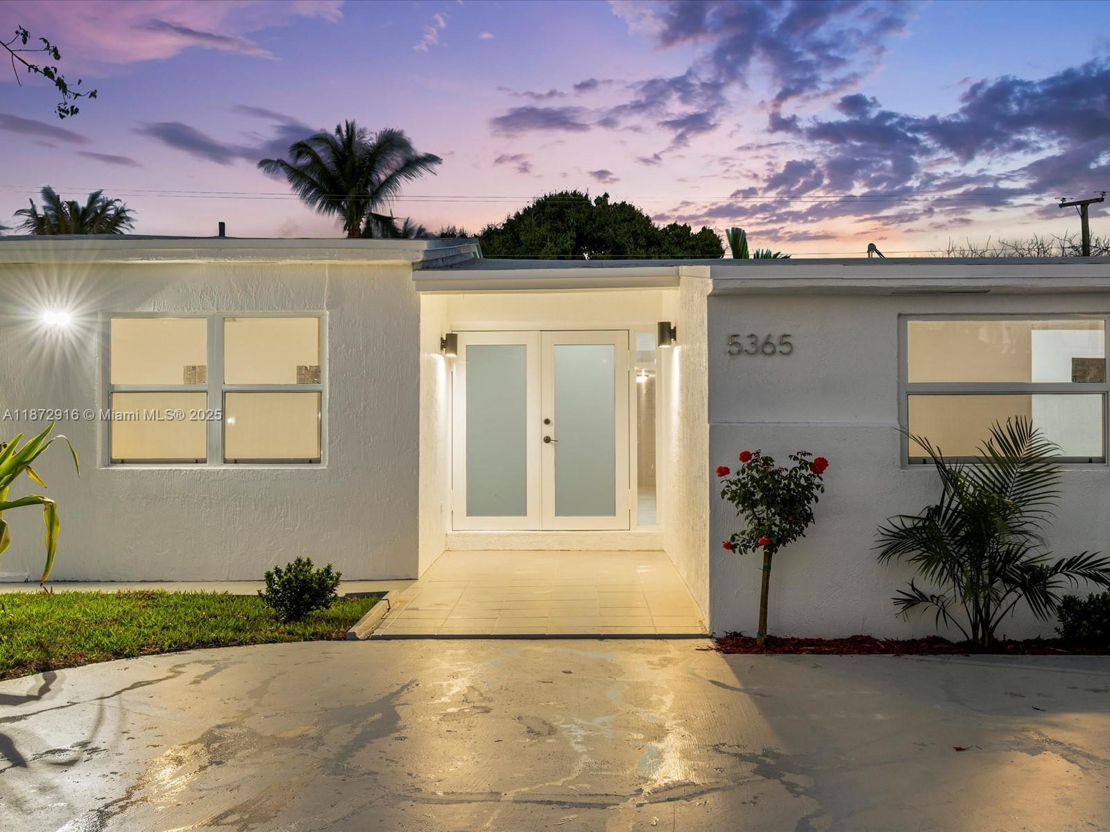 TROPICAL ESTATES 1ST ADDN - Residential