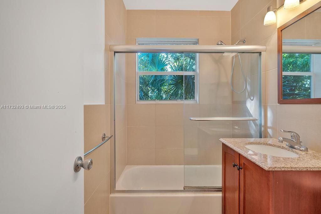 BELLE MEADE PLACE CONDO - Residential Lease