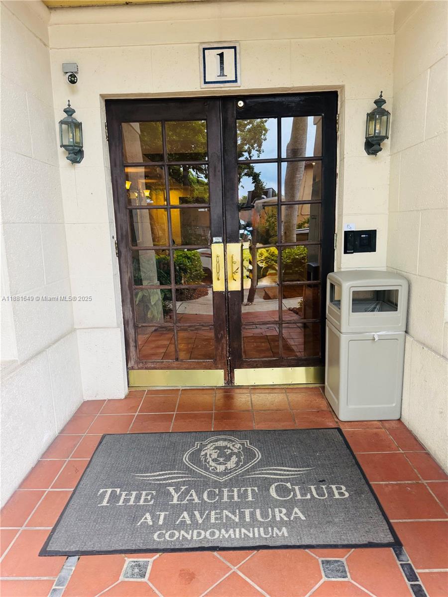 THE YACHT CLUB AT AVENTUR - Residential Lease