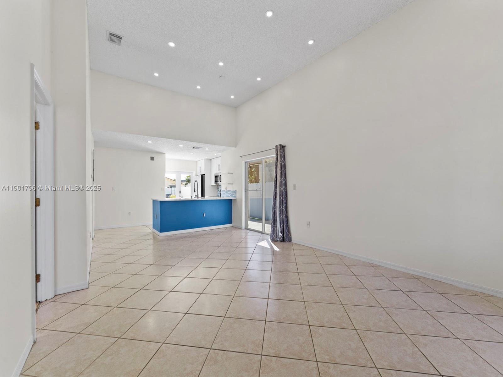 LAGUNA PONDS SEC 2 - Residential