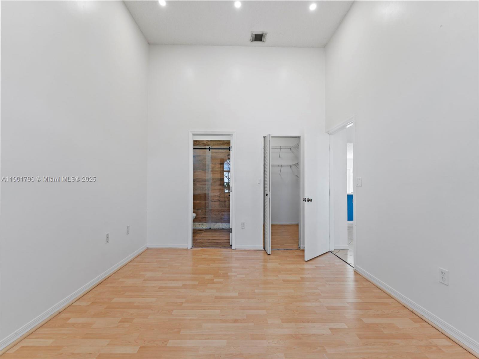 LAGUNA PONDS SEC 2 - Residential