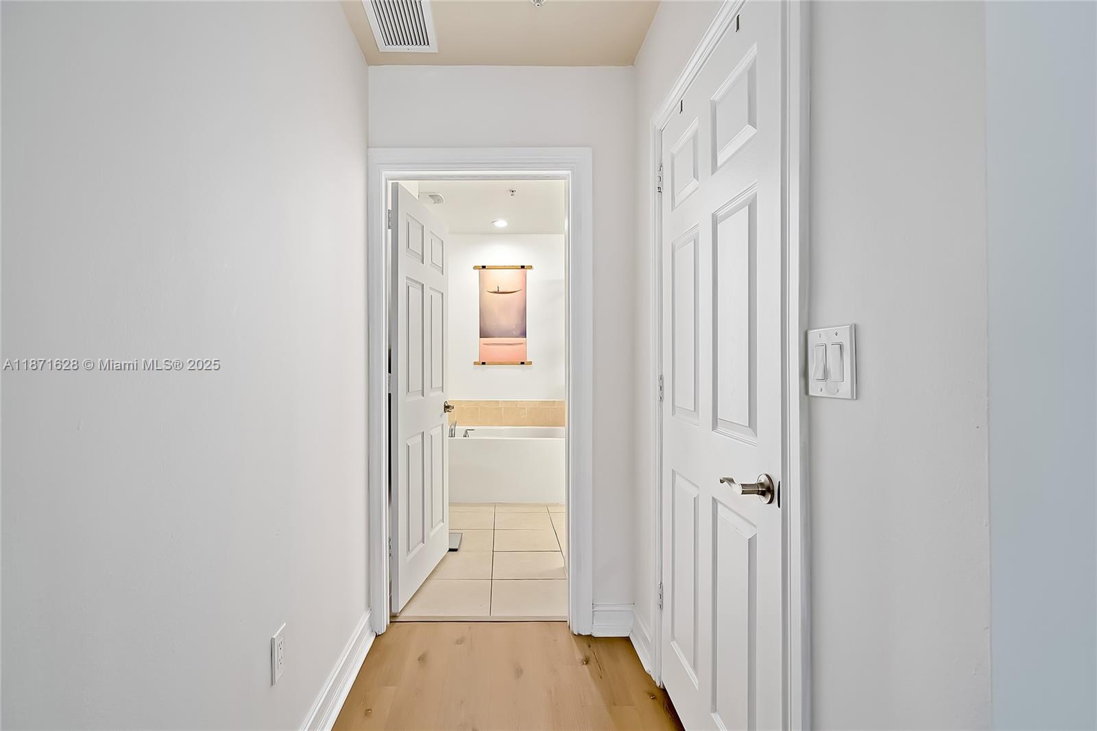 ALAQUA CONDO - Residential